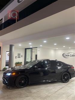 تۆیۆتا کامری